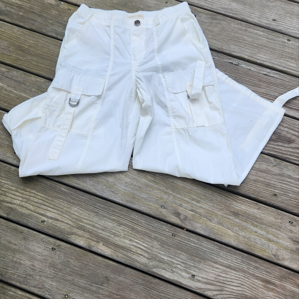 NWT-Women's White Cargo Track Pants - Picture 5 of 11